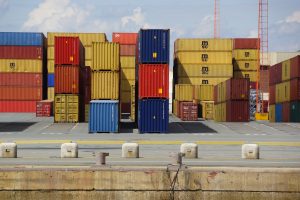logistyka magazynowa i transport